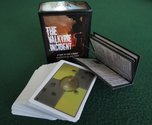 Another stealth Board Game Box Review: ★★★. You can learn what three stars means elsewhere on this site (dozens of extra hits, here we come!)