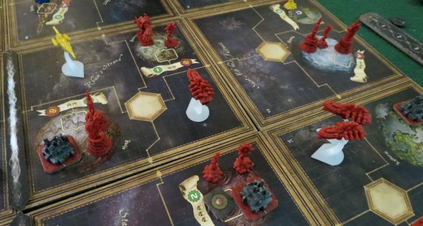 It strikes me as somewhat appropriate that the property that ripped off Warhammer 40,000 has now had its board game ripped off by Warhammer 40,000.