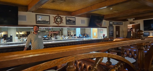 The game: marveling at playing John Company in a room that looks a bit like an EIC bar. Y'know, minus some flatscreens.