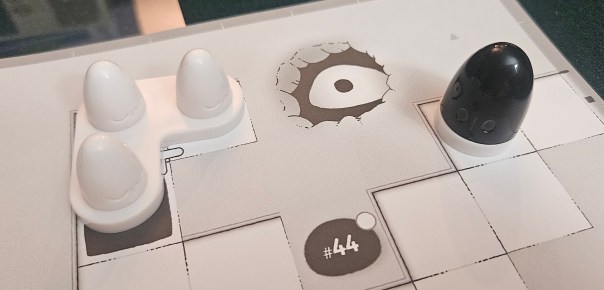 pictured: my eye breaking through the 4th wall pictured: my eye breaking through the 4th wall