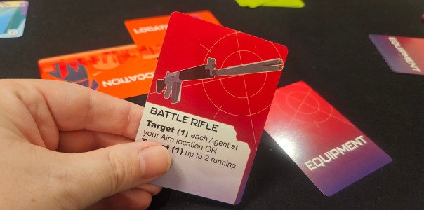 The game allows you to choose from a number of kits, and even build your own. Already I have my favorites.