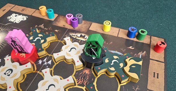 In this case, those quests made them look like big buffoons. (Also, as in Pillars of Fate, the +/- renown icons could have stood to be slightly different shades.)